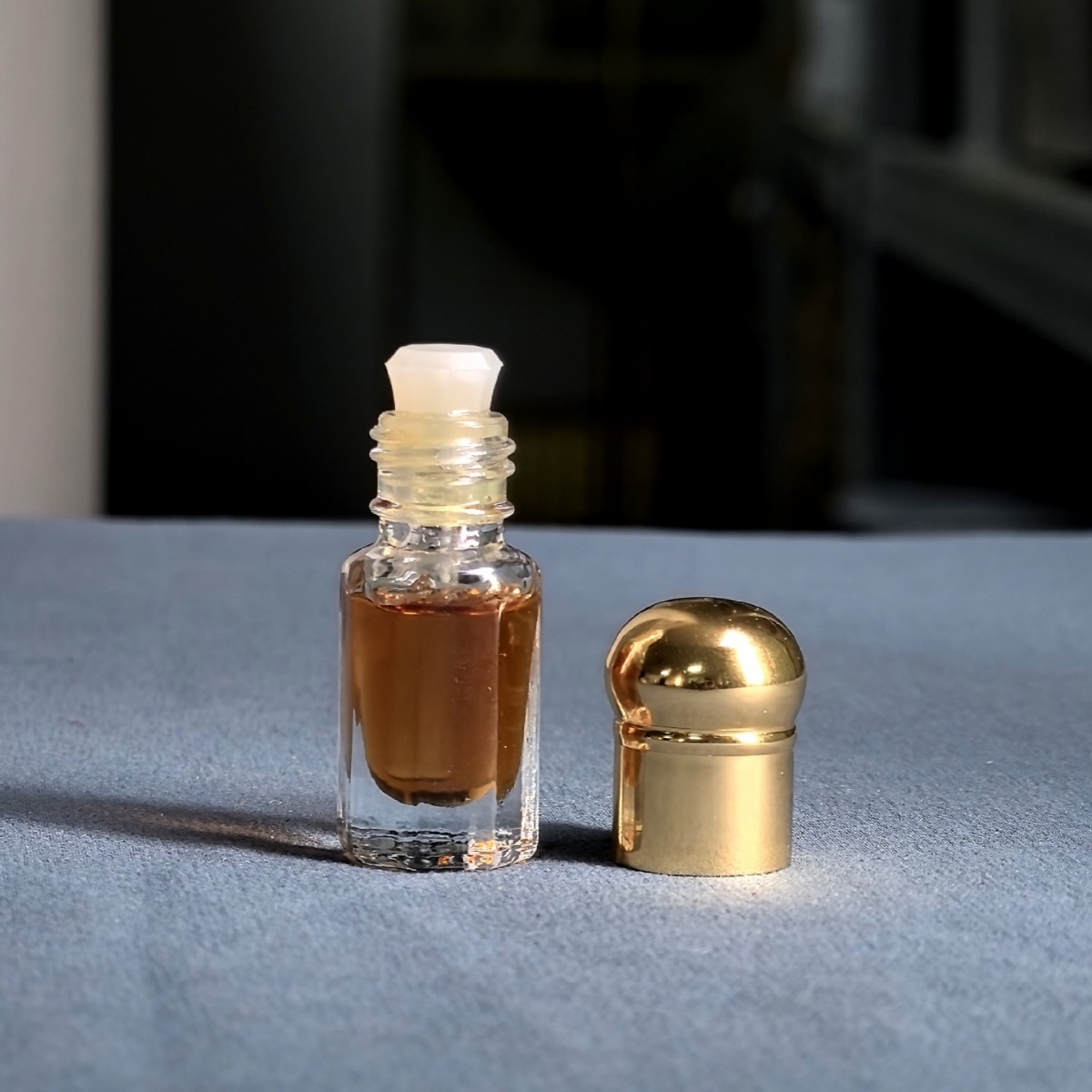 Natural puro Agarwood óleo ess - Sandalwood Perfume Oil avaliação e preço